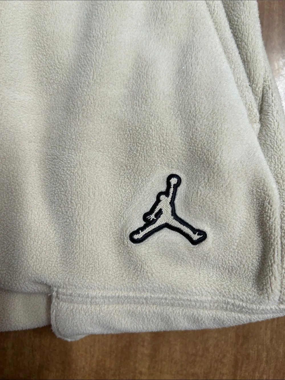 Air Jordan Essentials Mens Fleece Winter Cargo Pants Rattan Beige Medium M FF